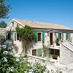 Villa Kiparissi *