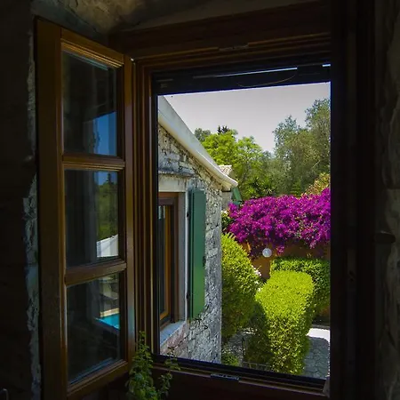 Kiparissi * Kourtaiika