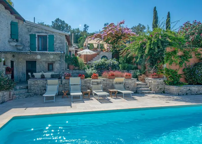 Kiparissi * Kourtaiika